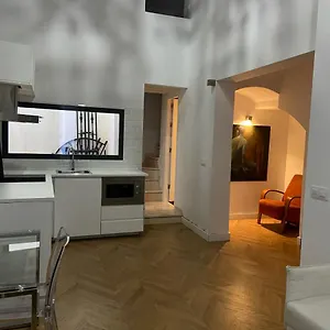 Casa Eneko Seville